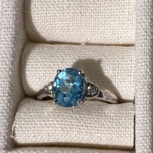 Elegant Blue Gemstone Silver Ring